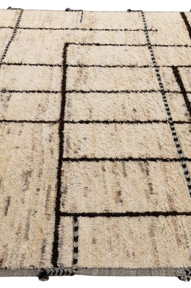 8' 5 x 10' 7 Hand Knotted Moroccan Wool Rug
