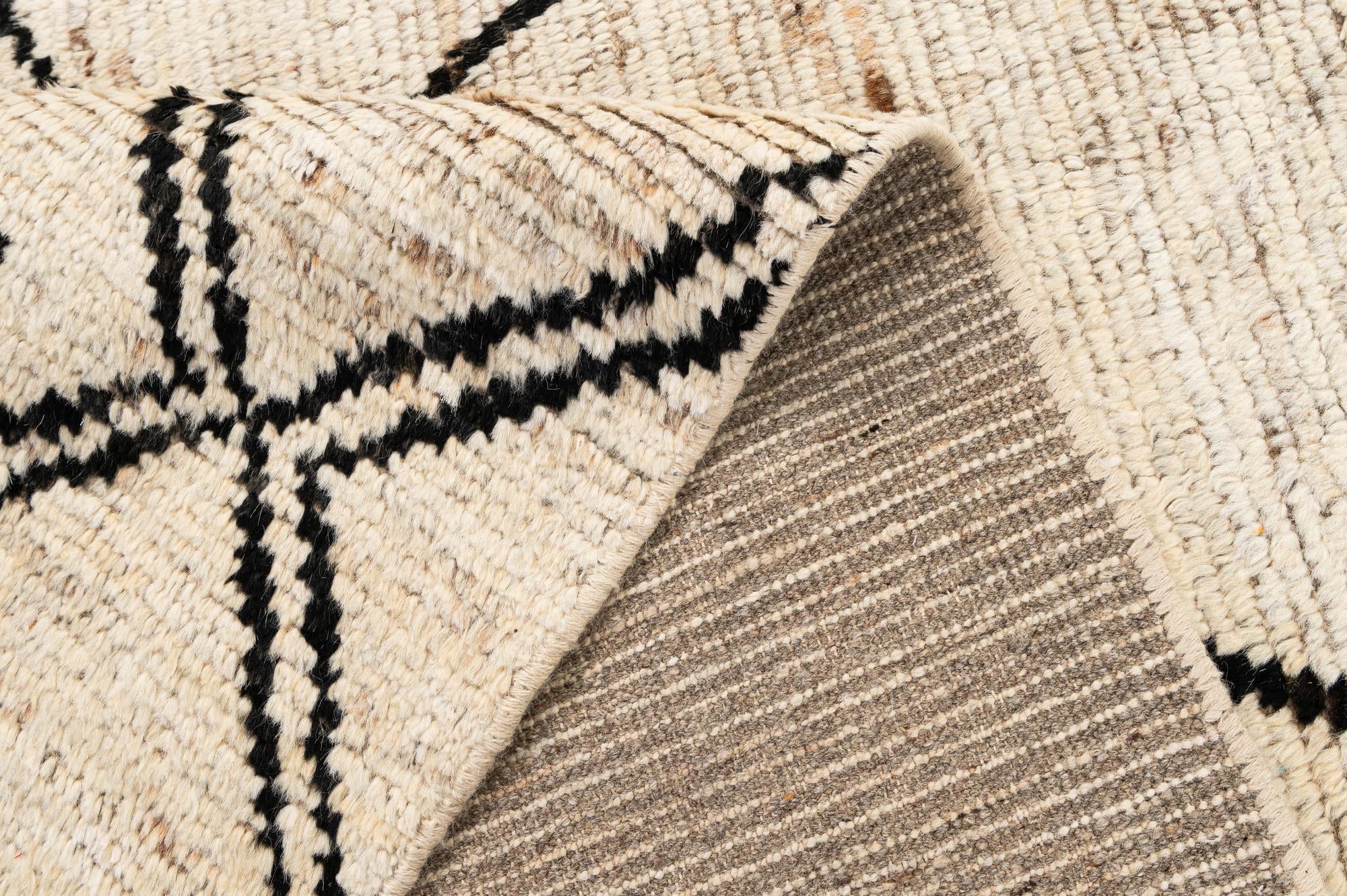 8' 7 x 10' 5 Hand Knotted Moroccan Wool Rug