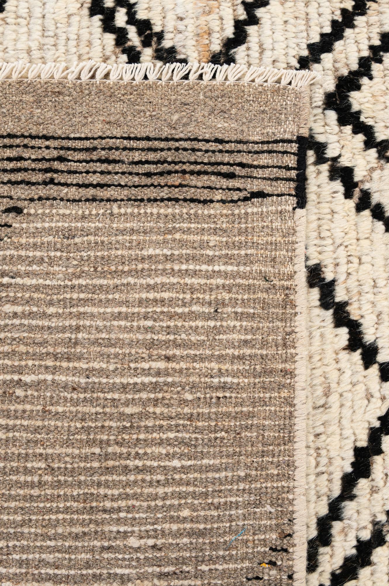 8' 7 x 10' 5 Hand Knotted Moroccan Wool Rug
