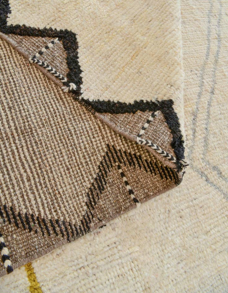 Detail image of 8' 7 x 11' 11 Hand Knotted Moroccan Wool Rug