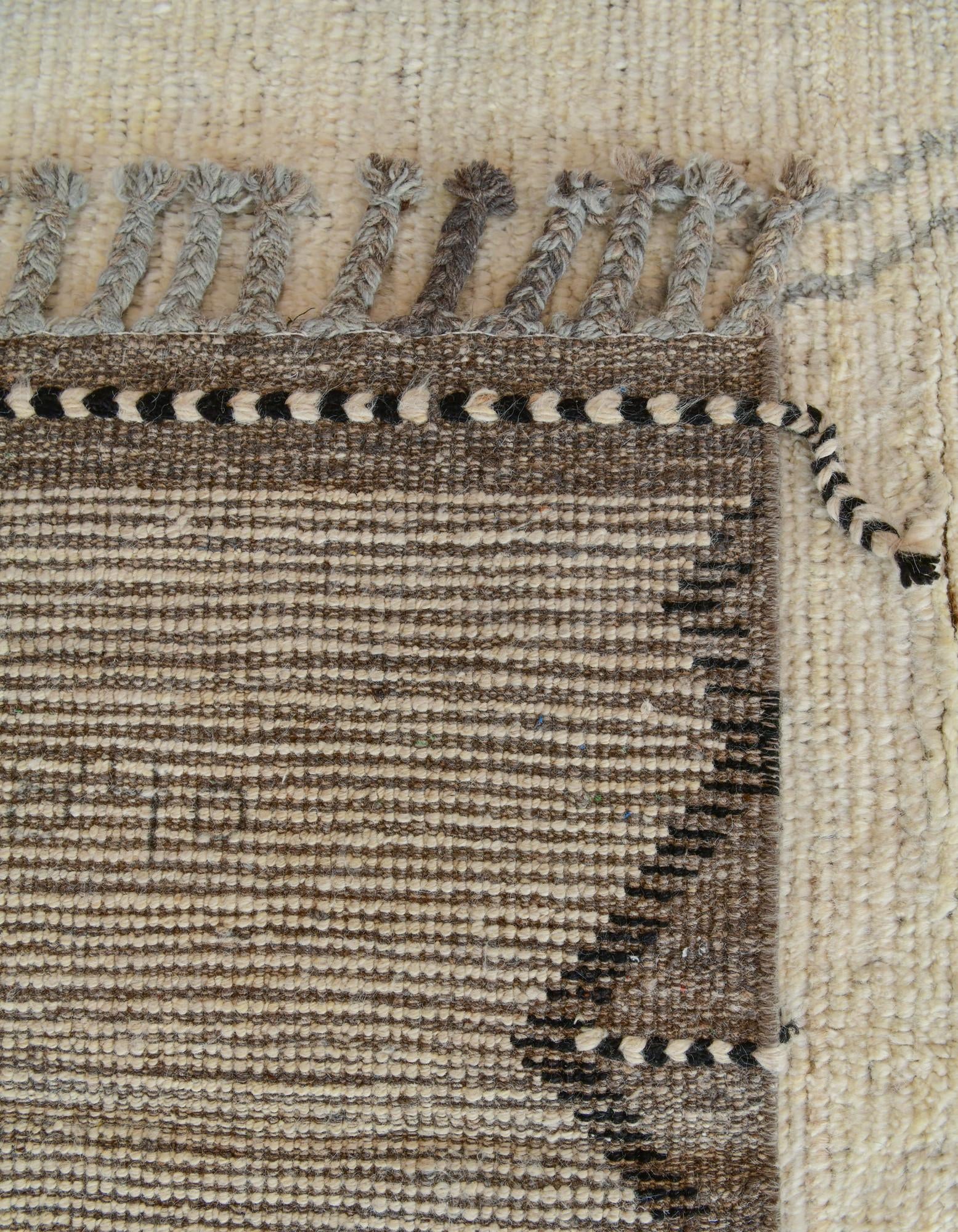 260cm x 365cm Hand Knotted Moroccan Wool Rug