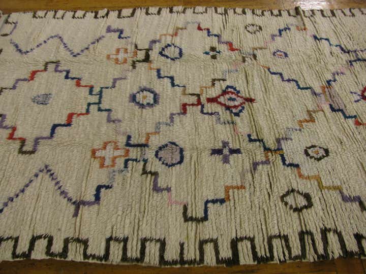 4' 10 x 7' 1 Hand Knotted Moroccan Wool Rug