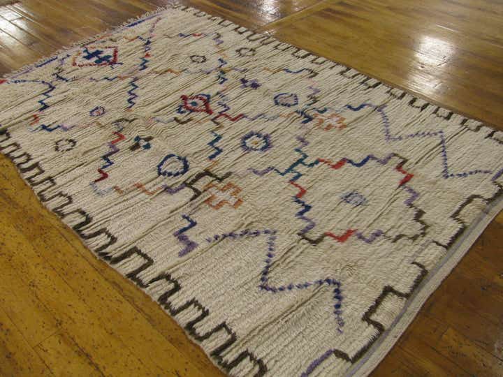 4' 10 x 7' 1 Hand Knotted Moroccan Wool Rug