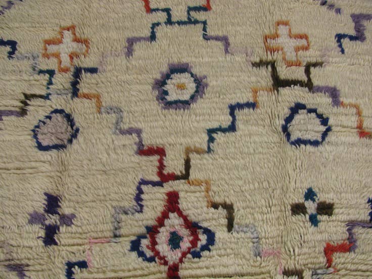 Detail image of 4' 10 x 7' 1 Hand Knotted Moroccan Wool Rug