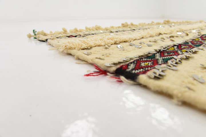 5' 7 x 8' 5 Hand Knotted Moroccan Wool Rug