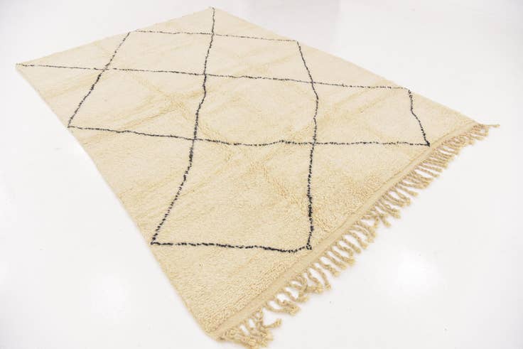 Detail image of 6' 7 x 9' 8 Hand Knotted Moroccan Wool Rug