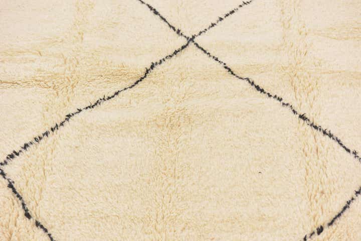 6' 7 x 9' 8 Hand Knotted Moroccan Wool Rug