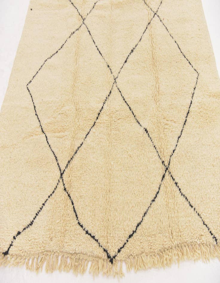 Detail image of 6' 7 x 9' 7 Hand Knotted Moroccan Wool Rug