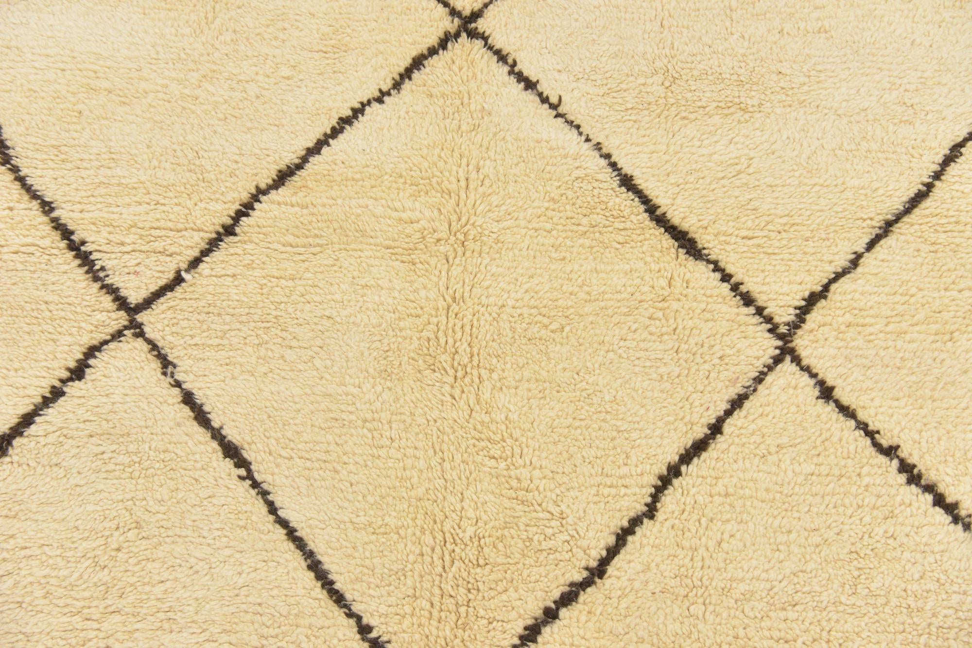 6' 10 x 9' 9 Hand Knotted Moroccan Wool Rug