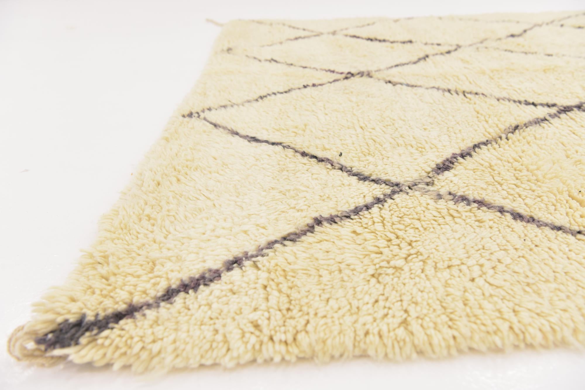 6' 9 x 9' 9 Hand Knotted Moroccan Wool Rug