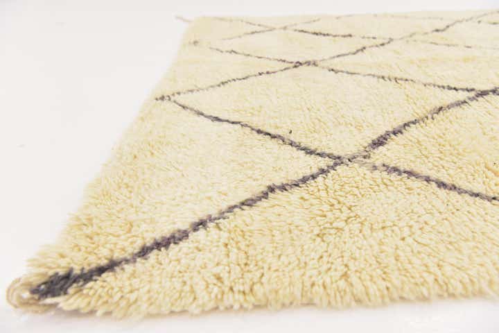 6' 9 x 9' 9 Hand Knotted Moroccan Wool Rug