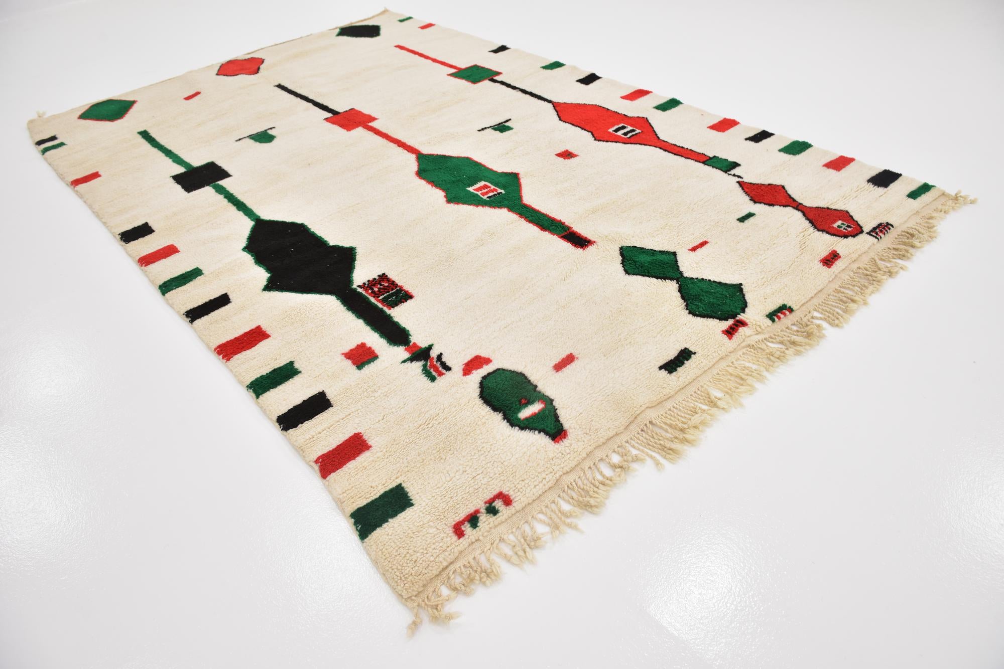 6' 10 x 10' Hand Knotted Moroccan Wool Rug