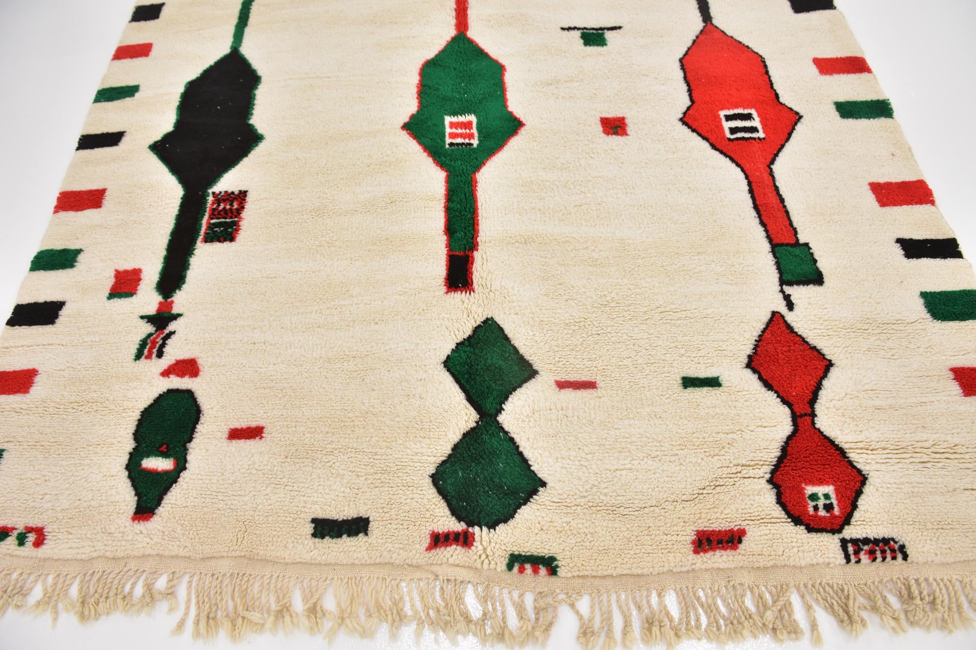 6' 10 x 10' Hand Knotted Moroccan Wool Rug