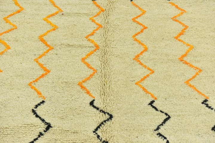 5' x 8' 5 Hand Knotted Moroccan Wool Rug