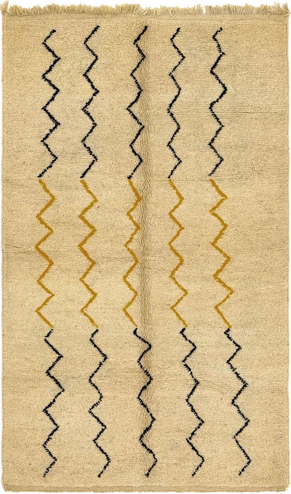 5' x 8' 5 Hand Knotted Moroccan Wool Rug