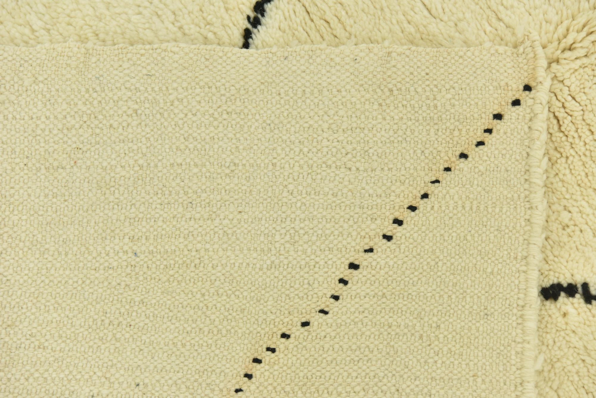 4' 10 x 8' 3 Hand Knotted Moroccan Wool Rug