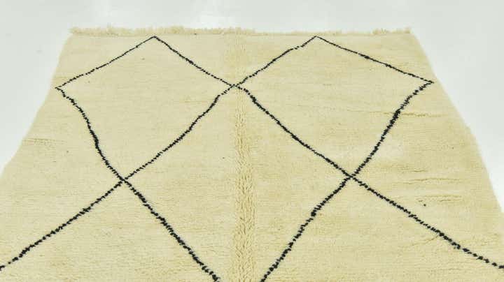 4' 10 x 8' 3 Hand Knotted Moroccan Wool Rug