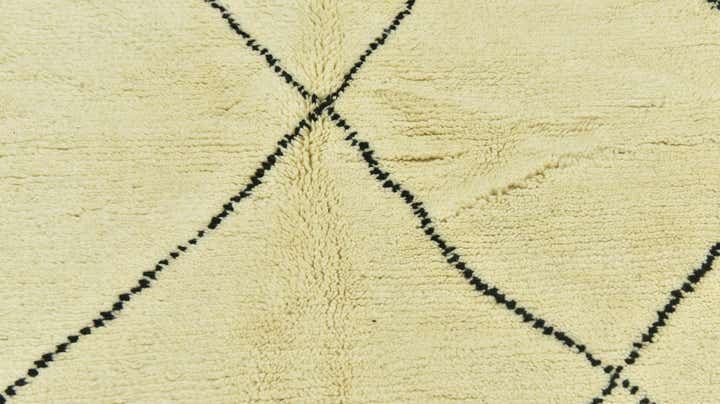 4' 10 x 8' 3 Hand Knotted Moroccan Wool Rug