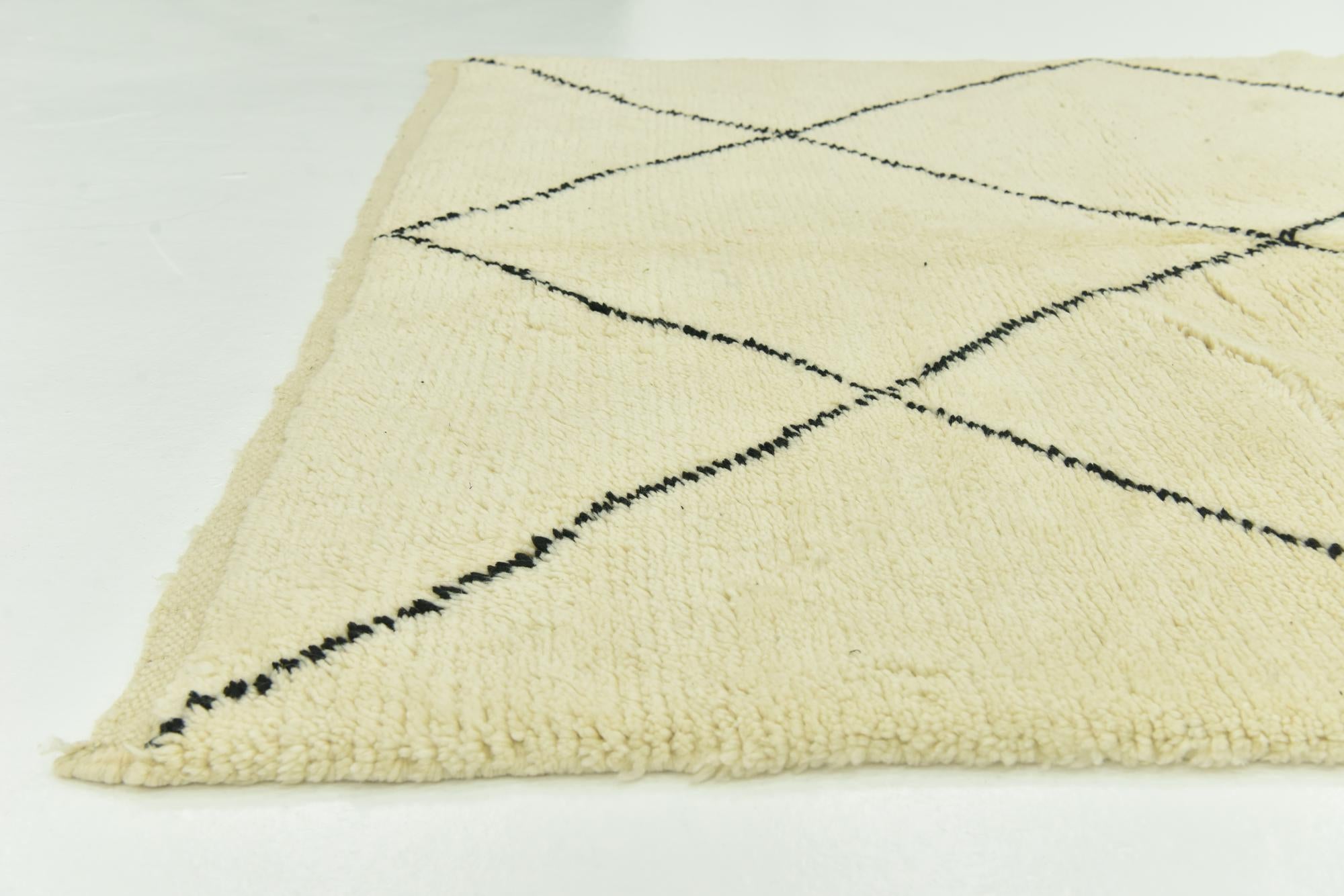 4' 10 x 8' 3 Hand Knotted Moroccan Wool Rug