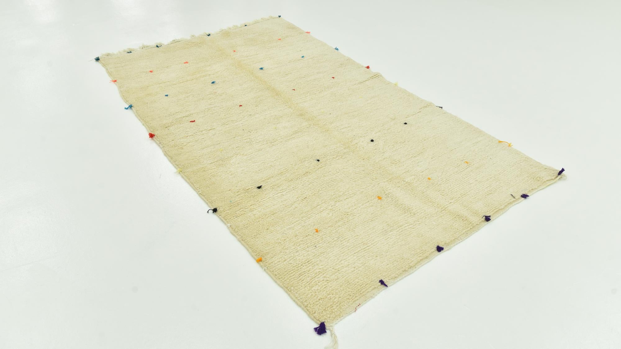 4' 7 x 7' 8 Hand Knotted Moroccan Wool Rug
