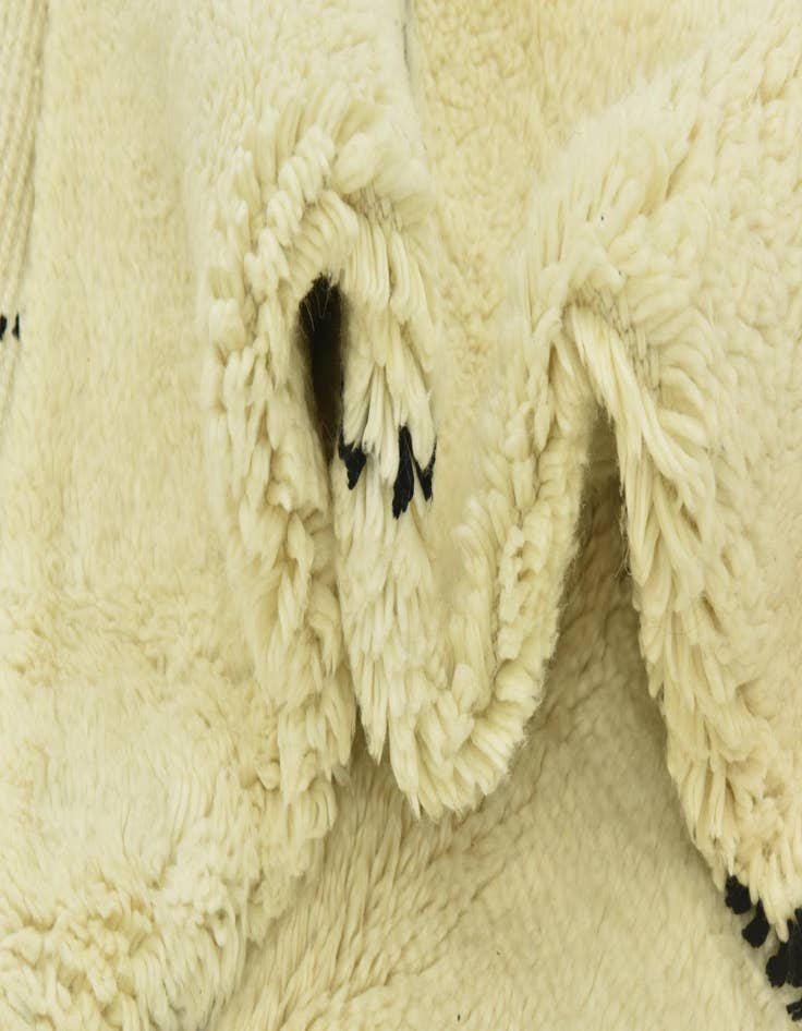 Detail image of 6' 6 x 9' 7  Hand Knotted Moroccan Wool Rug