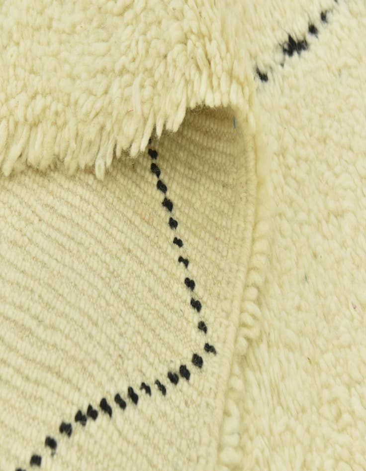 Detail image of 6' 8 x 10' 3  Hand Knotted Moroccan Wool Rug