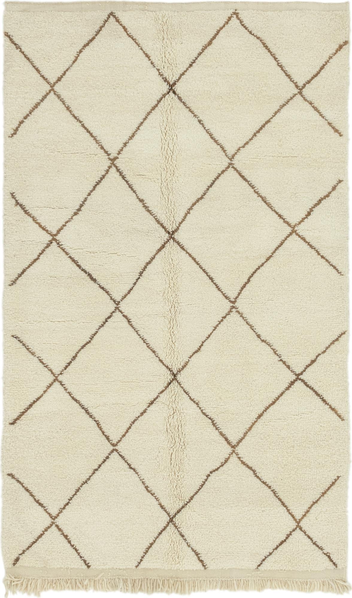 4' 9 x 8' 3 Hand Knotted Moroccan Wool Rug
