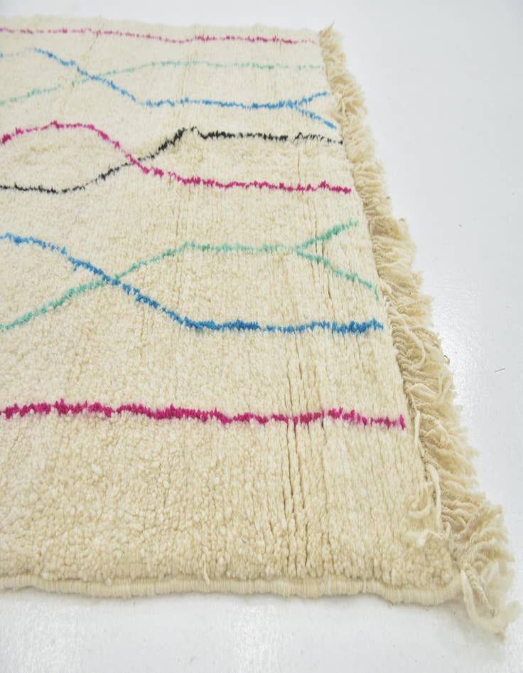 Detail image of 5' x 8'  Hand Knotted Moroccan Wool Rug