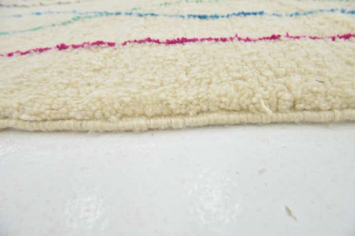 5' x 8' Hand Knotted Moroccan Wool Rug