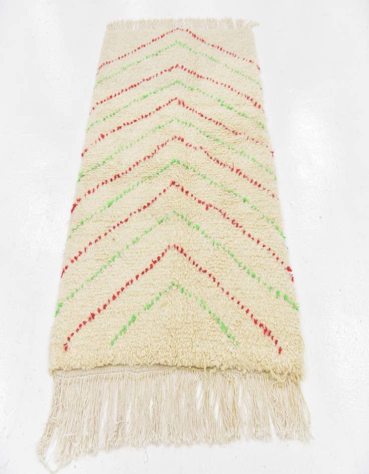 Detail image of 3' 2 x 4' 10 Hand Knotted Moroccan Wool Rug