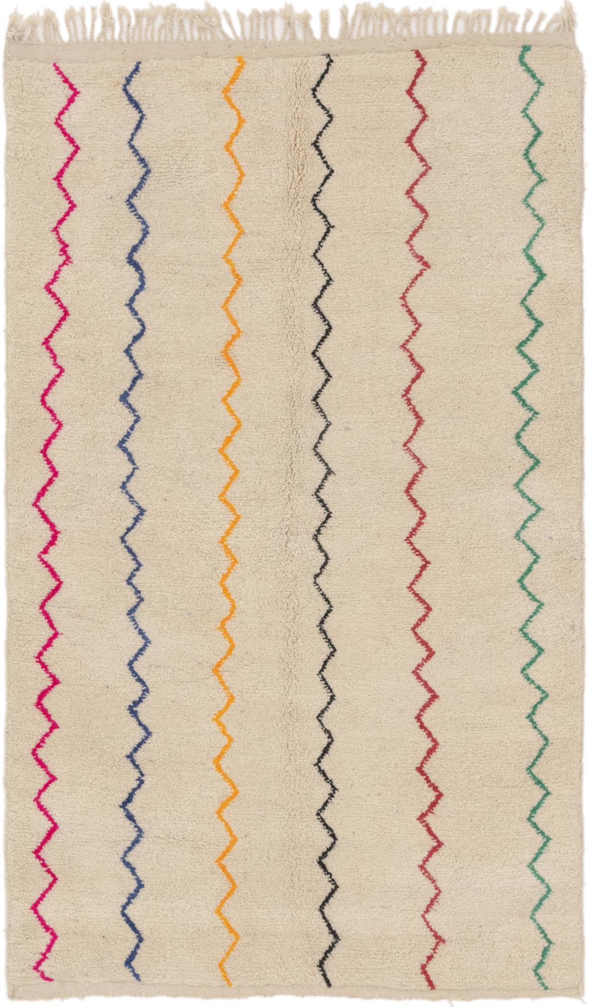 5' 2 x 8' 5 Hand Knotted Moroccan Wool Rug