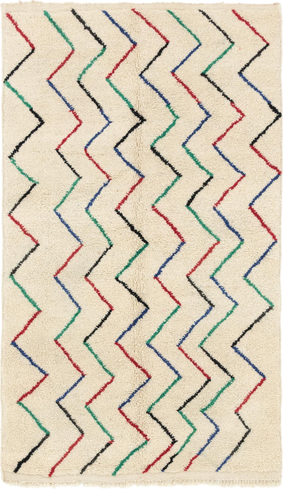5' x 8' 5 Hand Knotted Moroccan Wool Rug