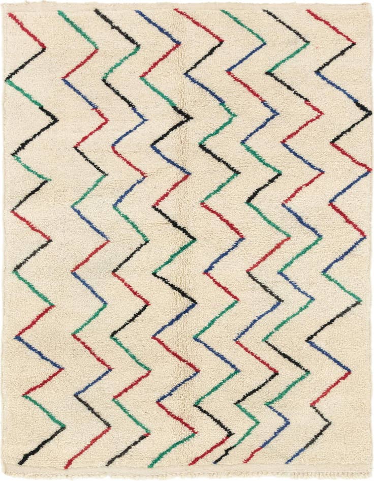 Detail image of 5' x 8' 5 Hand Knotted Moroccan Wool Rug