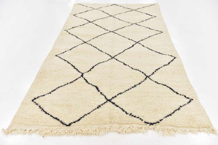 4' 10 x 8' 3 Hand Knotted Moroccan Wool Rug