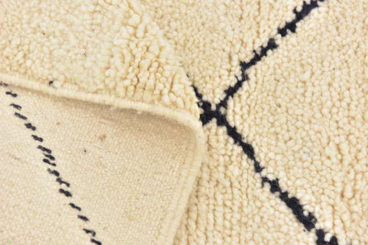 4' 10 x 8' 3 Hand Knotted Moroccan Wool Rug