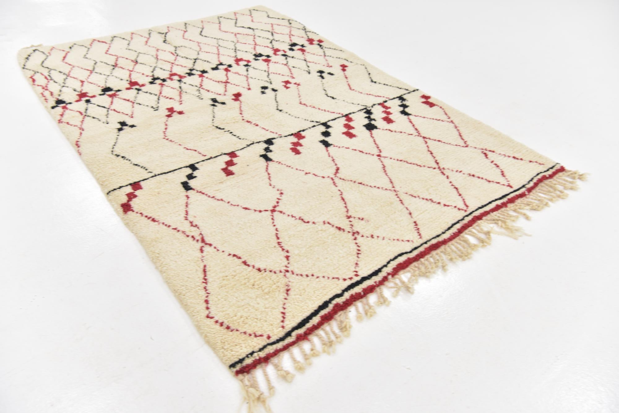 5' 2 x 7' 4 Hand Knotted Moroccan Wool Rug