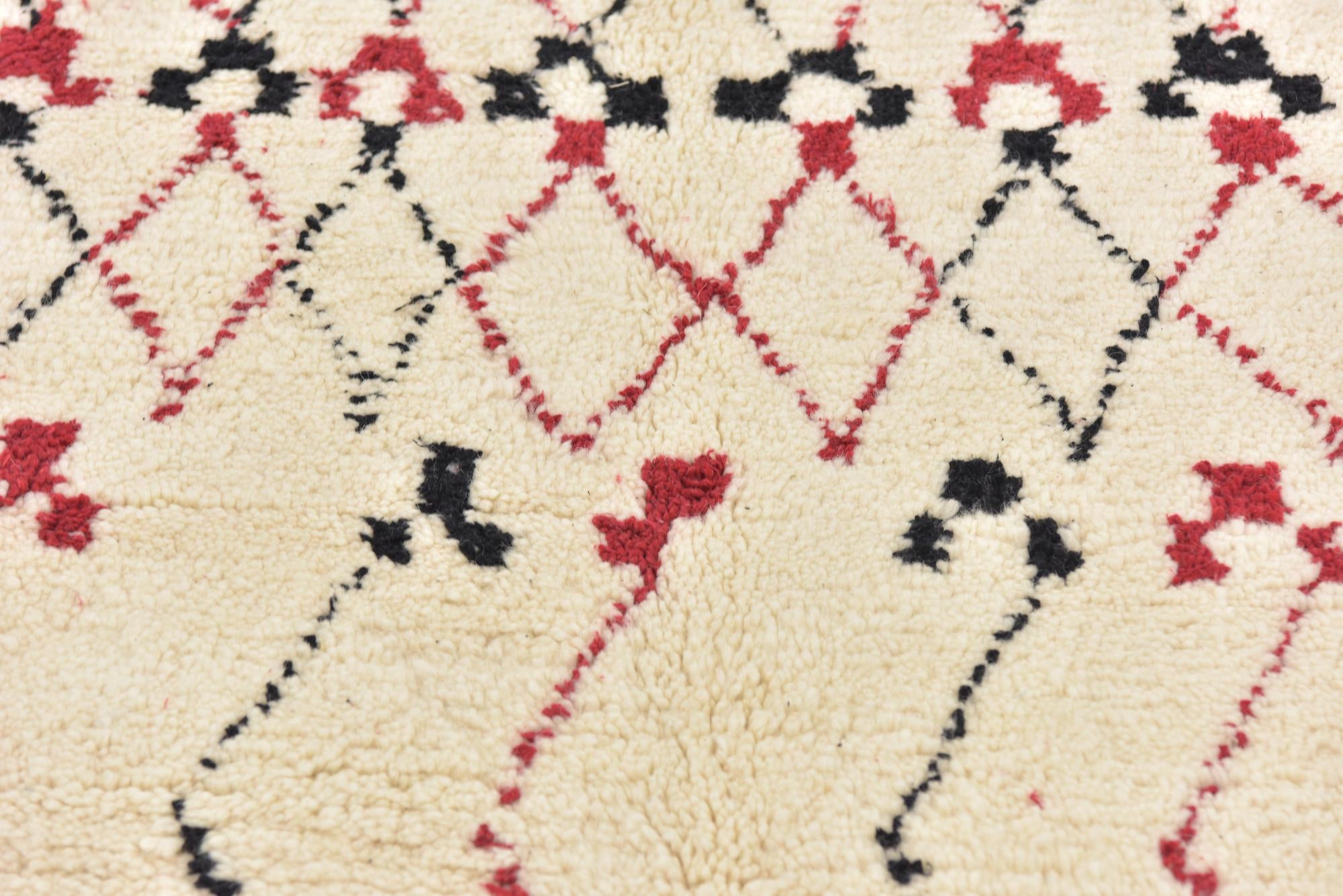 5' 2 x 7' 4 Hand Knotted Moroccan Wool Rug