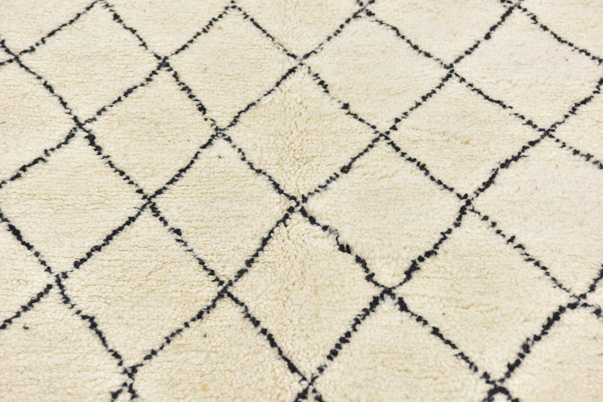 5' x 8' 8 Hand Knotted Moroccan Wool Rug