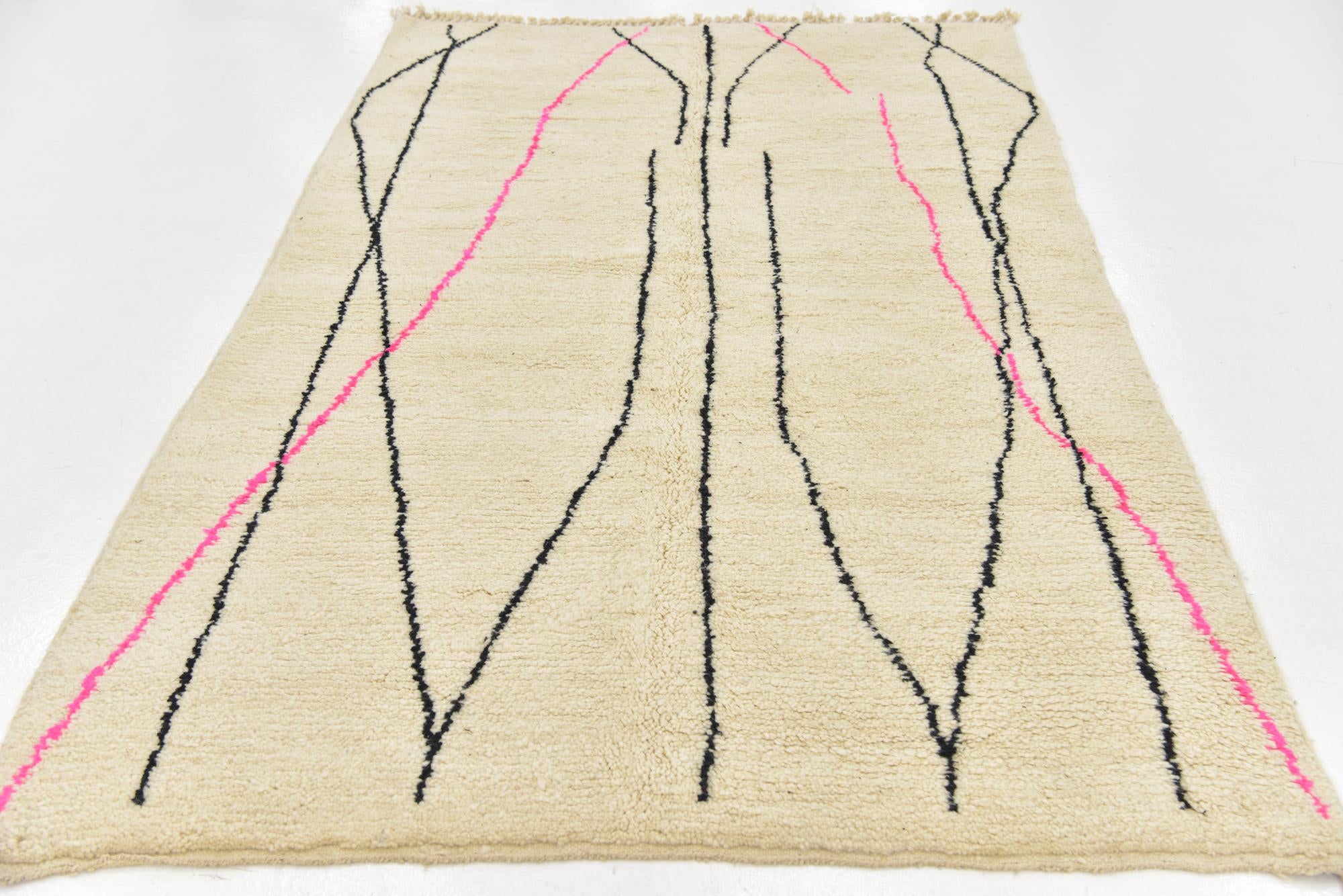 5' x 8' Hand Knotted Moroccan Wool Rug