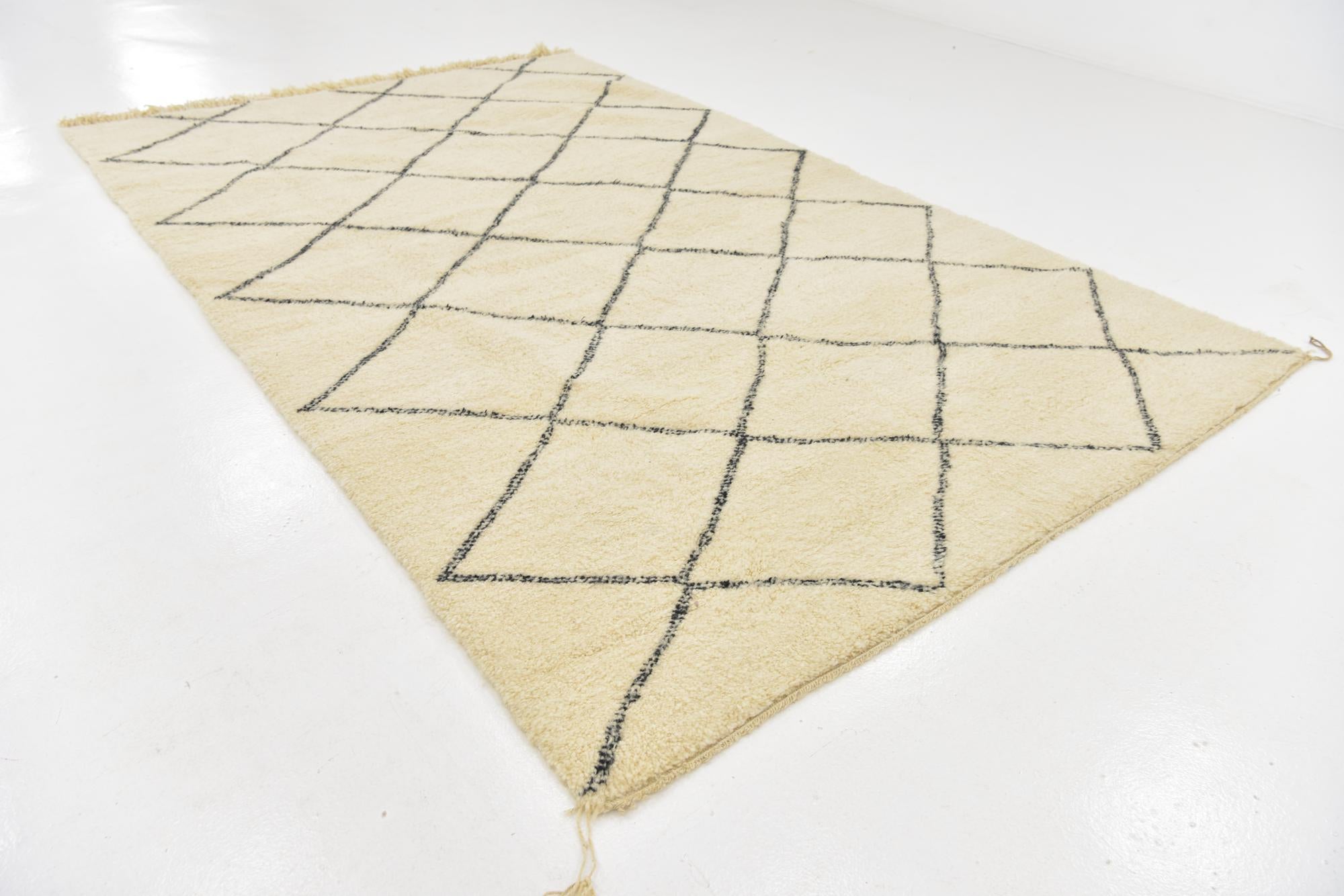 7' 2 x 11' 5 Hand Knotted Moroccan Wool Rug