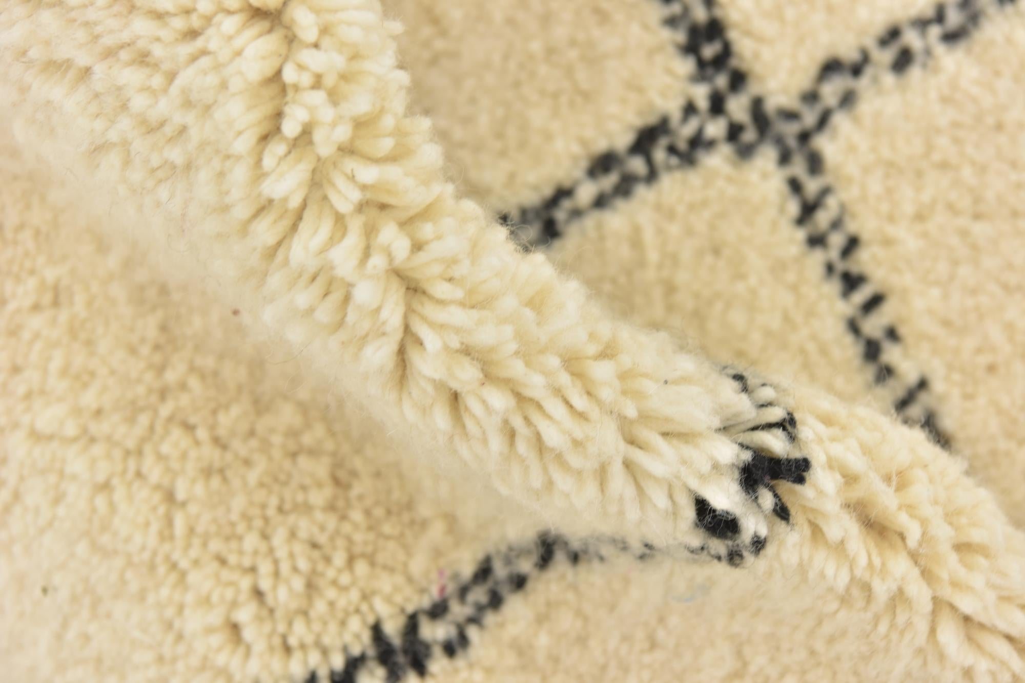 7' 2 x 11' 5 Hand Knotted Moroccan Wool Rug