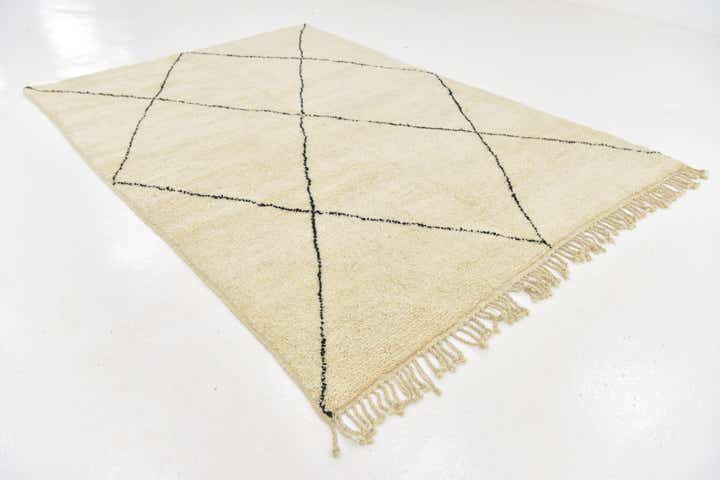 7' x 9' 9 Hand Knotted Moroccan Wool Rug
