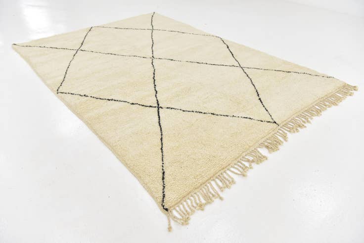Detail image of 7' x 9' 9 Hand Knotted Moroccan Wool Rug