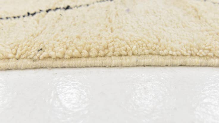 Detail image of 6' 3 x 9' 3 Hand Knotted Moroccan Wool Rug