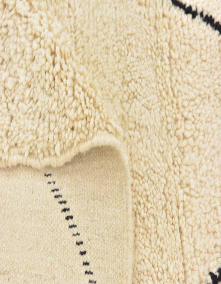 Detail image of 6' 4 x 9' 7  Hand Knotted Moroccan Wool Rug