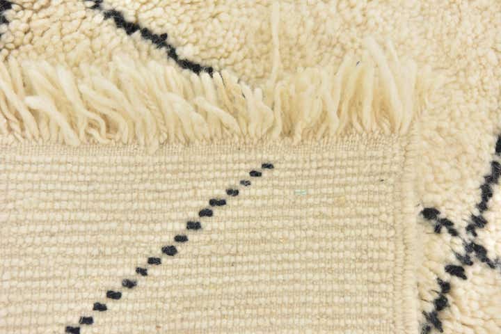 6' 6 x 10' Hand Knotted Moroccan Wool Rug