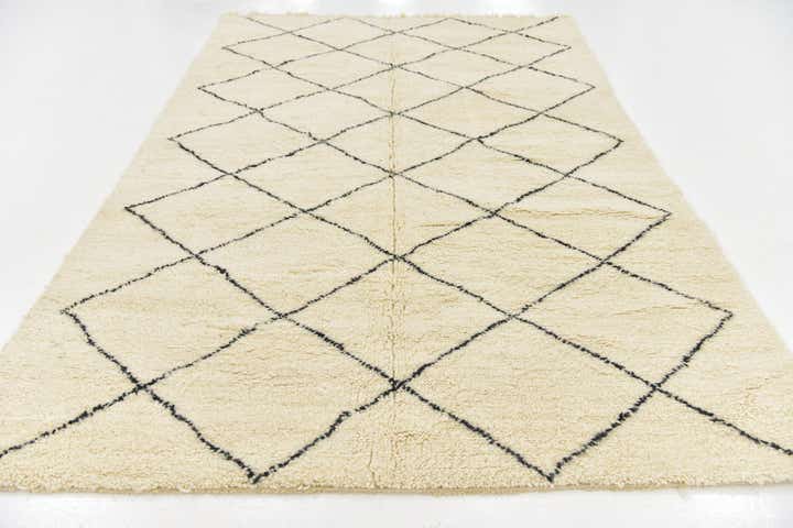 6' 6 x 10' Hand Knotted Moroccan Wool Rug