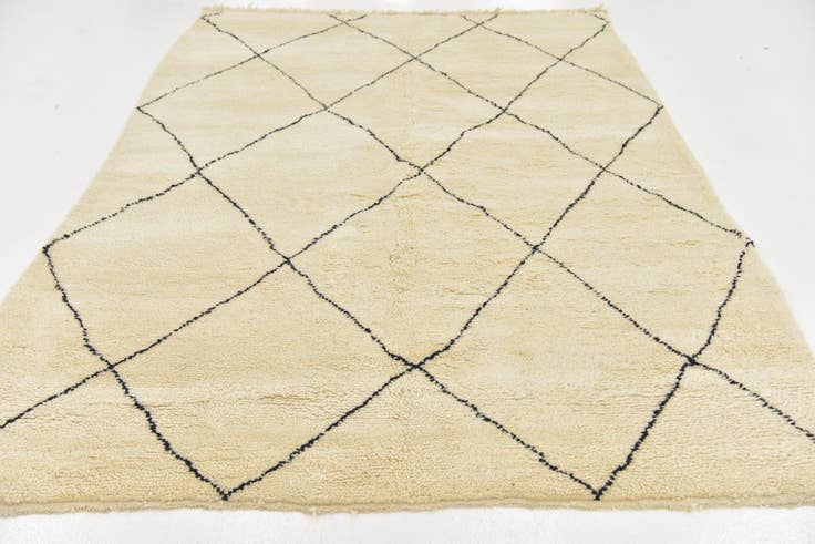 Detail image of 6' 8 x 9' 4 Hand Knotted Moroccan Wool Rug