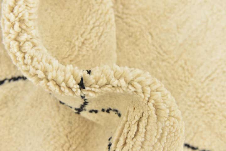 6' 8 x 9' 4 Hand Knotted Moroccan Wool Rug