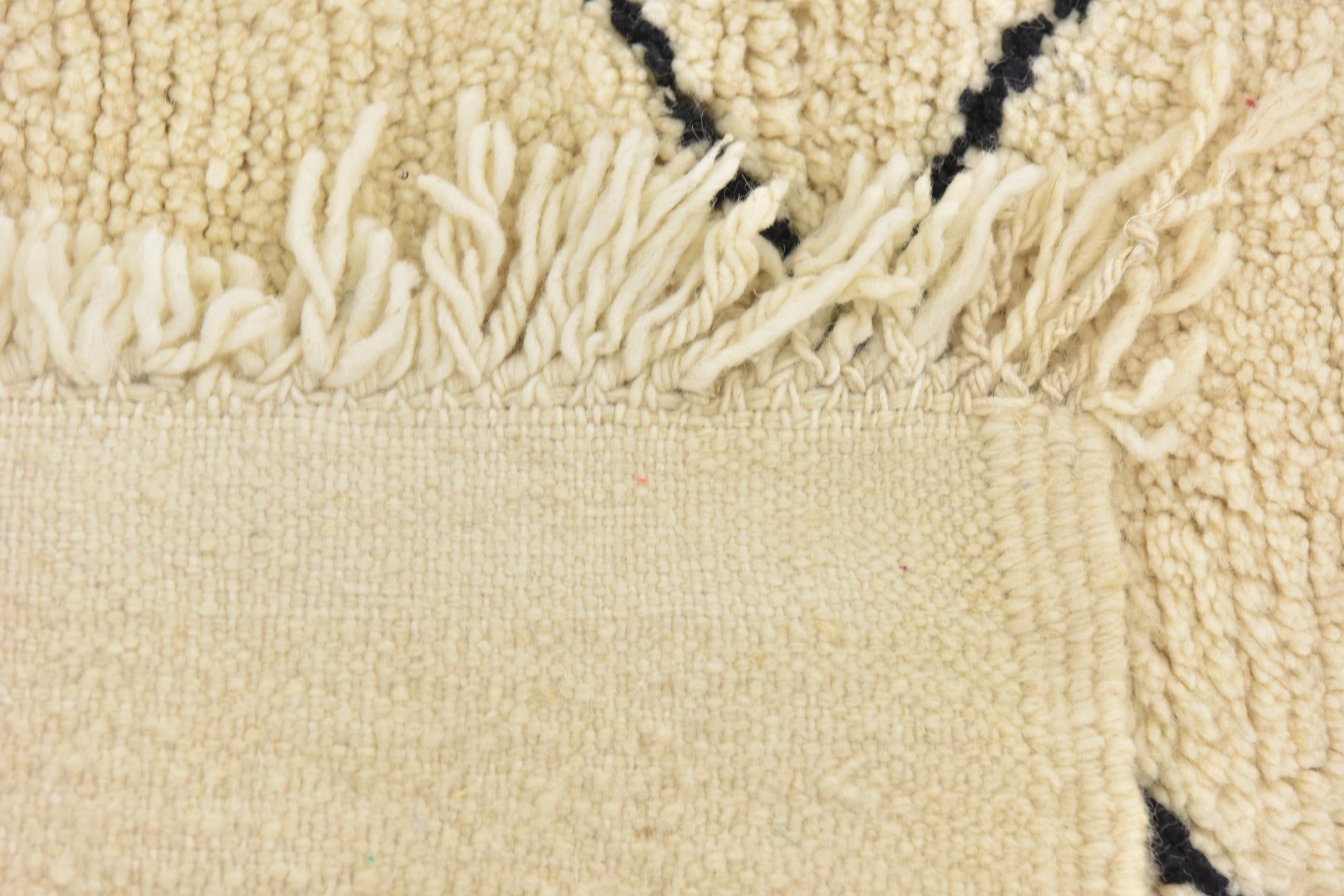 6' 9 x 10' Hand Knotted Moroccan Wool Rug
